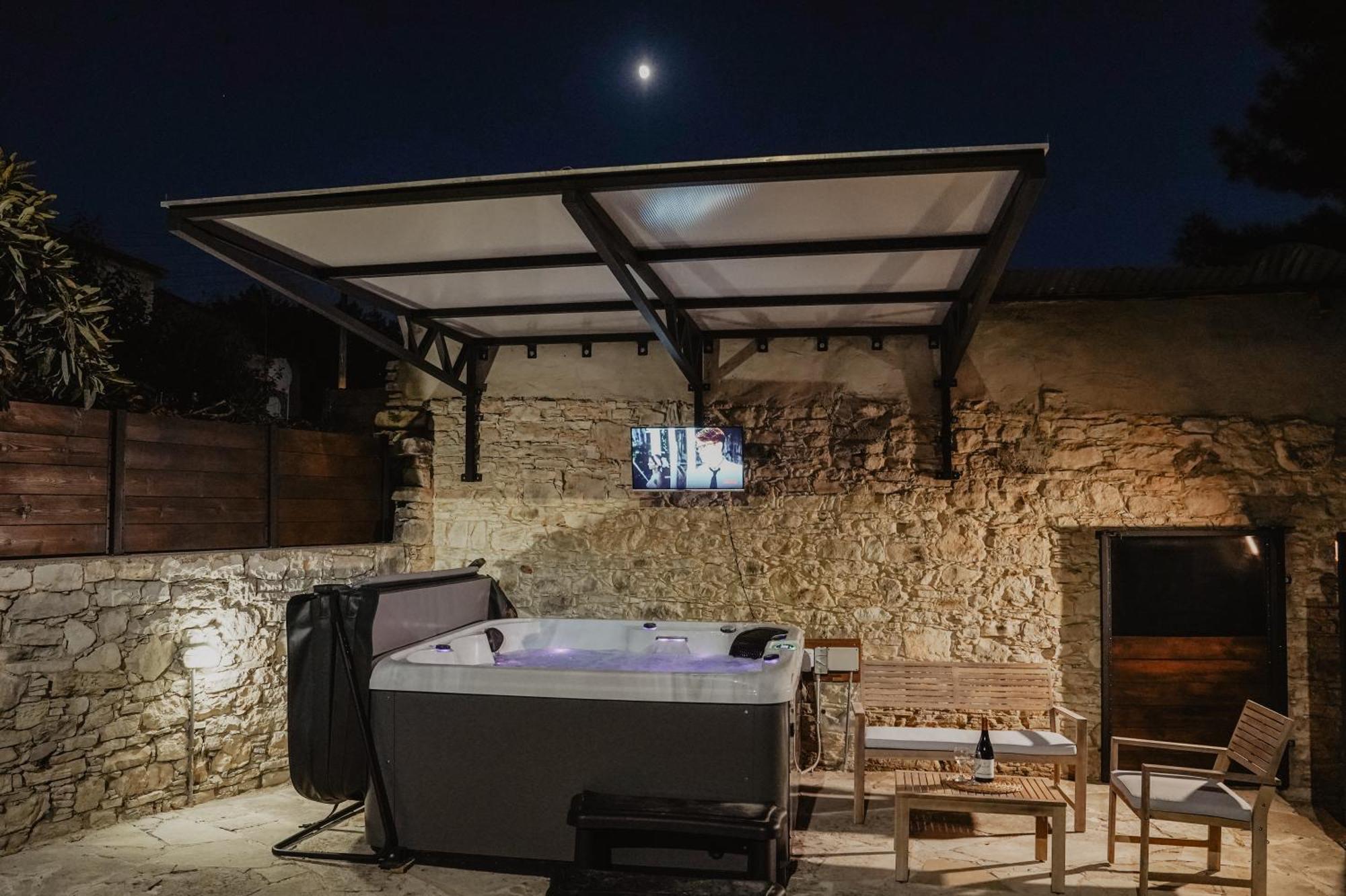The Stonehouse Suites With Private Bath Spas Limassol Exterior foto